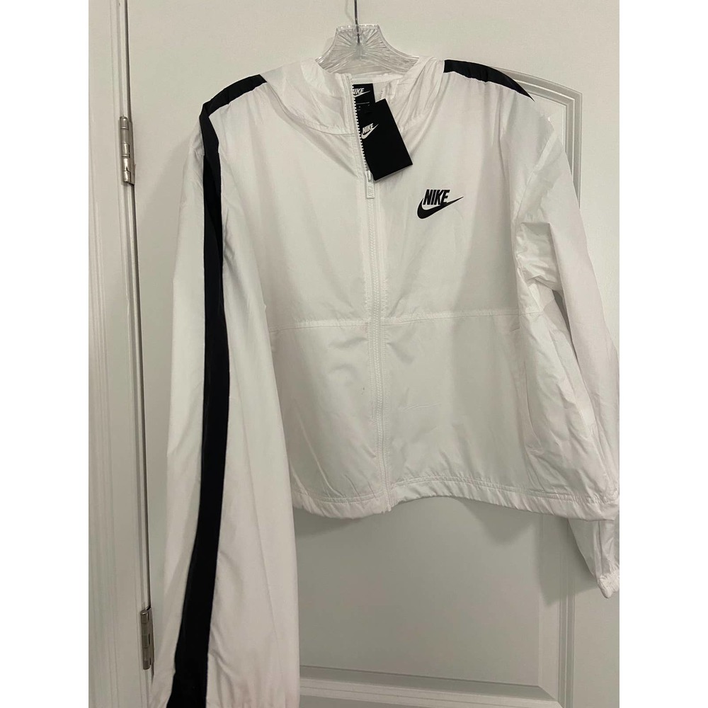 NIKE Large NWT Windbreaker Jacket White & Black